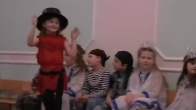 Новогодний танец СТРЕЛКИ