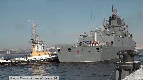 На главную базу Северного флота вернулся фрегат "Адмирал Касатонов"