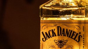 Jack Daniel's Honey 50 LED Portable Bottle Lamp Warm White