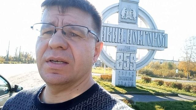 На въезде  в Великий Новгород