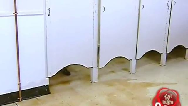 Пробиваем канализацию