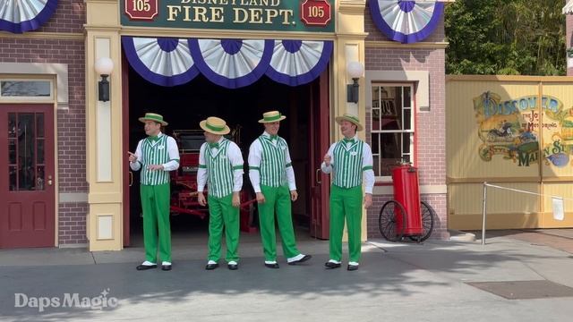 Java Jive - Dapper Dans - St. Patrick's Day at Disneyland 4K смотреть онлайн