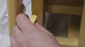 Установка механизма качания на детскую кроватку.