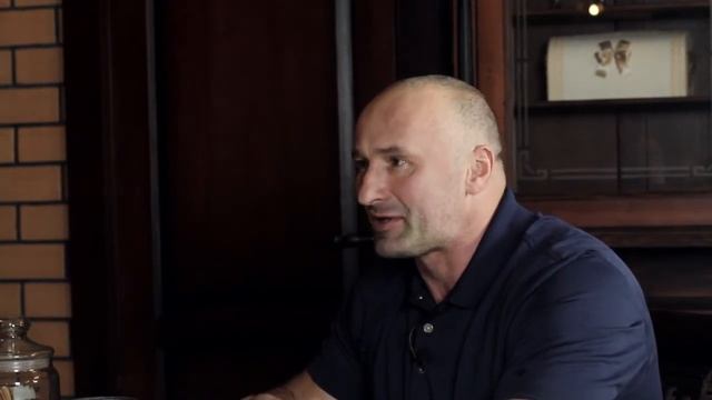Дмитрий Кононец - о сыновьях, девушках и распорядке дня / PG