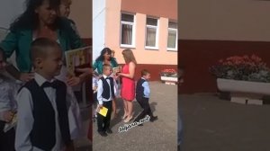 Всех с праздником! Просто классное видео. Подпись автора на самом ролике