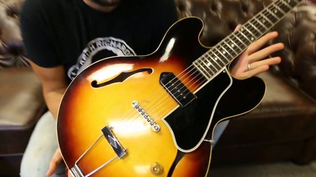 1959 Gibson ES-330T Sunburst | Guitar of the Day смотреть онлайн