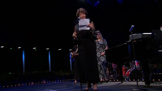 The Hoppers | Before The Sun Goes Down (Live from The National Quartet Convention) смотреть онлайн