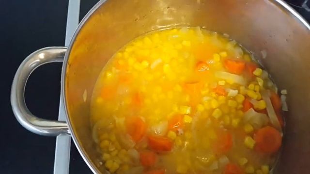 СУП-ПЮРЕ МОРКОВНО-КУКУРУЗНЫЙ!БЫСТРО, А ГЛАВНОЕ ВКУСНО! смотреть онлайн