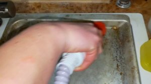 Очистка противня парогенератором