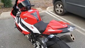Обзор на спорт байк BMW S1000RR 2015 года