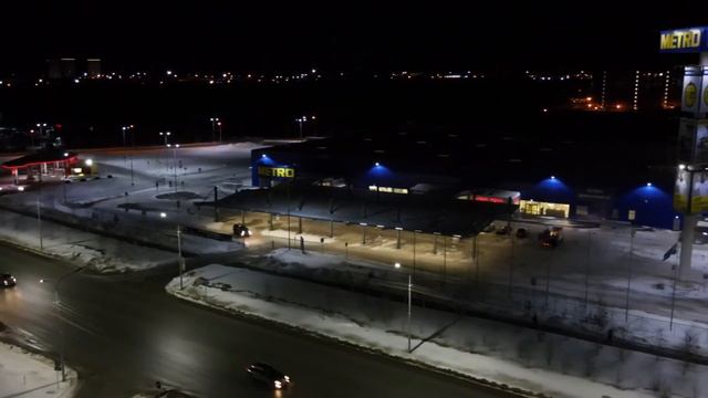 Леруа Мерлен, Сити Молл, Аура и др. ТЦ с высоты, г.Сургут смотреть онлайн