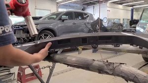 how to Remove rear bumper Porsche Macan S | Paano Tanggalin bumper ng Porsche Macan |Car Body Repai
