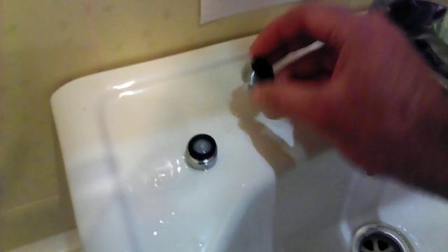 Как экономить воду в гостинице  Реальная экономия воды до 80%  Обзор насадки аэратора