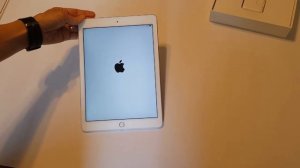 Refurbished iPad Air 2 Unboxing