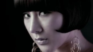 Hyundai Avante (Elantra) 2009 woman commercial (korea)