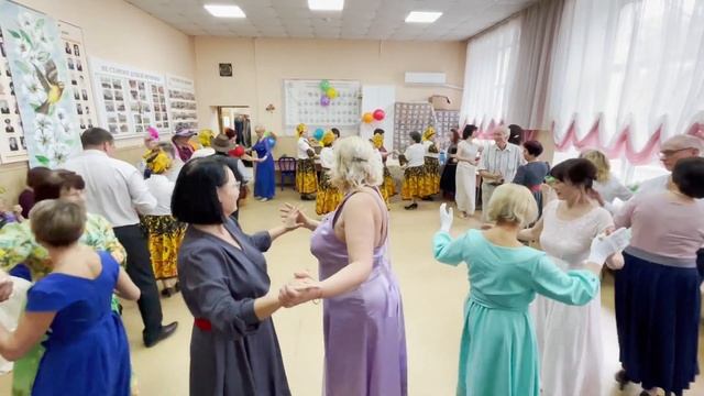 Московская Кадриль Мастер класс проводит танцевальный коллектив ВОСХОЖДЕНИЕ г ВЛАДИВОСТОК смотреть онлайн