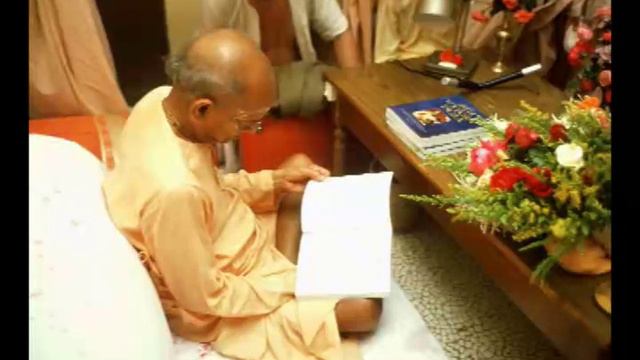 Bhakti Is Only For Bhagavan - Prabhupada 0834 смотреть онлайн