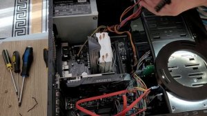 Как заменить блок питания в компьютере?