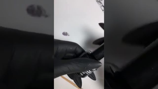 nailbrand_com:  Выравнивание базой VENZEL