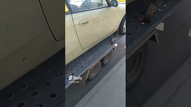Спортивная машины свое отгоняла #Shorts #Car #Прицеп #Машины