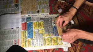 Клеим новый материал на клапана баяна