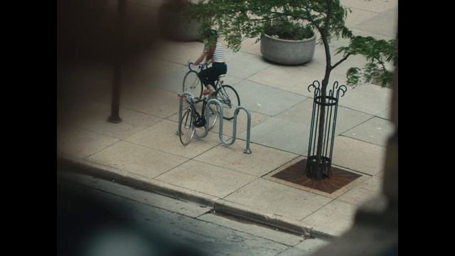 HELLO IT'S ME - PACIFIC GARDEN смотреть онлайн