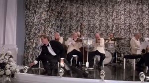 Вэл  Килмер в фильме Совершенно секретно !