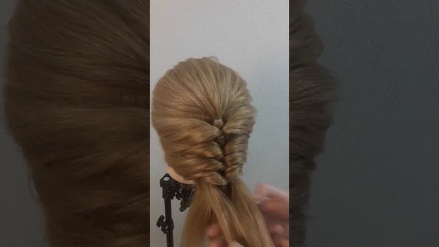 Быстро! Просто! Красиво! Коса без плетения! Прическа на каждый день! смотреть онлайн