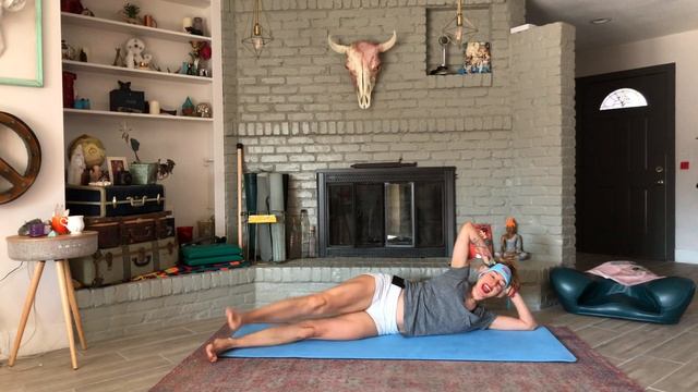 Side Leg Kick Variations on the Mat | Online Pilates Classes