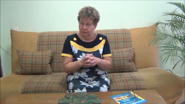 Аппликаторы Ляпко. Болит плечо? Спина? Голова? смотреть онлайн