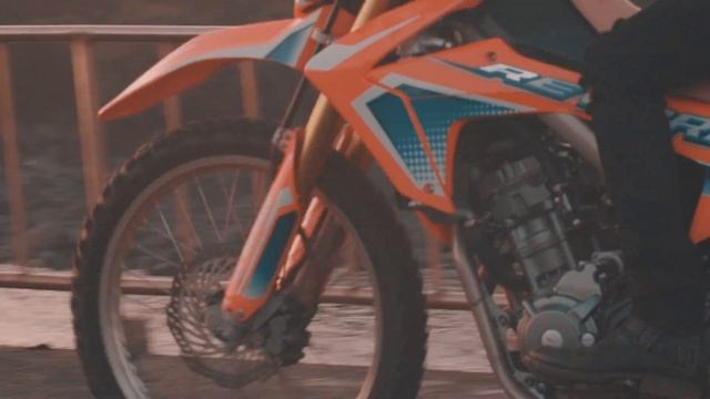 ReVorn - RoadView (로드뷰) MV Teaser 3 смотреть онлайн