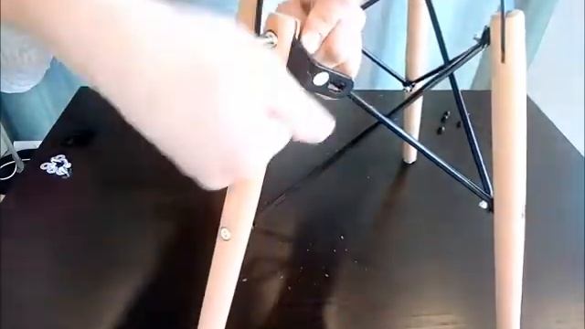 ⚫ Простая сборка стула Eames DSW. Как собрать стул Eames: инструкция + проверка прочности.