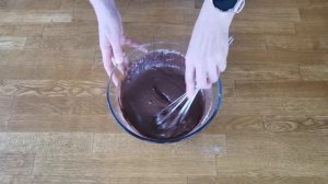 Шоколадный Кекс без яйц, масла и молока/Schokokuchen ohne Eier, Butter und Milch.