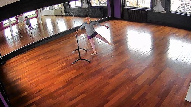 LIVE COURS DANSE CLASSIQUE - 20/02/2022 смотреть онлайн