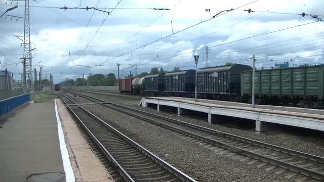 На станции Ростова Ярославского. смотреть онлайн