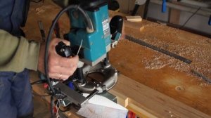 Ручной фрезер. Фрезеруем каннелюры.