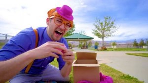 НОВИНКА |БЛИППИ на Русском | Катаемся на Мотоцикле| Blippi