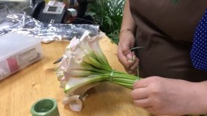 Букет невесты из бело-розовых калл { СУРДОПЕРЕВОД } Сборка реального свадебного букета