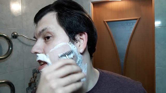 Бритье. Muhle R41 Derby Extra Extro Isola RazoRock Tricolore Old Spice Wolfthorn