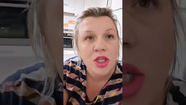Пийте корисні чаї з звіробою