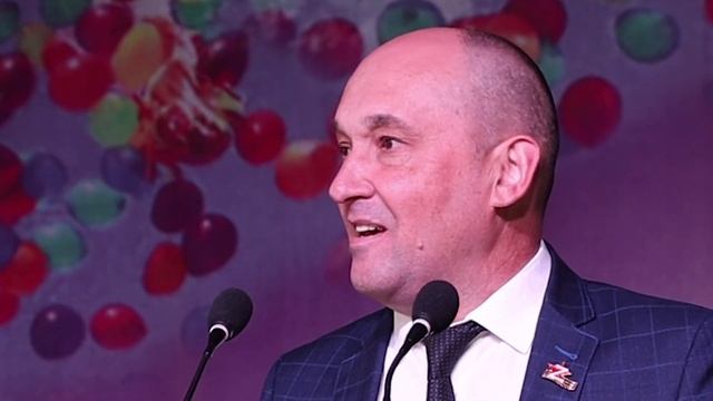 ПЕЛИ, ПЛЯСАЛИ, СОРЕВНОВАЛИСЬ В ЛОВКОСТИ И МАСТЕРСТВЕ смотреть онлайн