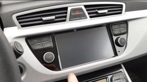 Джили Атлас 2019 коричневый / Geely Atlas 2019  В сугроб задним ходом. Косяк с ремнями безопасности