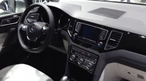 Volkswagen Golf Sportsvan 2014 vs Touran 2014