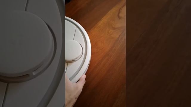 Xiaomi vacuum robot bumper error