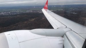 Boeing 737-9 Max Взлет из Кёльн-Бонн