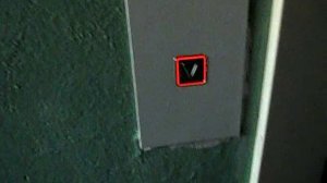 Грузовой лифт V=1 м-с, грузоподъемность 630 кг (538)