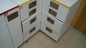 Использования УГЛА на КУХНЕ Выдвижные Ящики Блюм