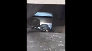 Где находится номер двигателя 2UZ TOYOTA LAND CRUISER