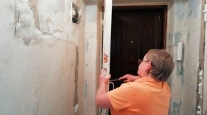 Ремонт в хрущевке женщинами. Прихожая. 2 день