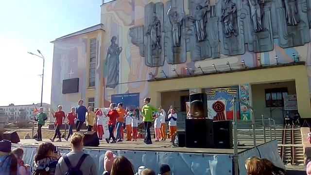 Танцы. День Победы. Никель. 2018 г. смотреть онлайн